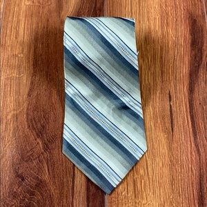 Platinum Designs Tie